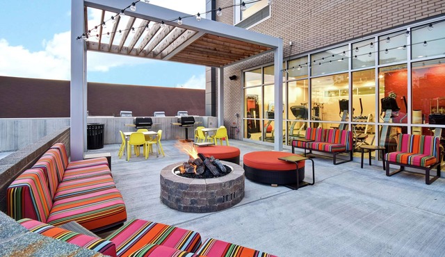 Home2 Suites by Hilton Columbus Downtown