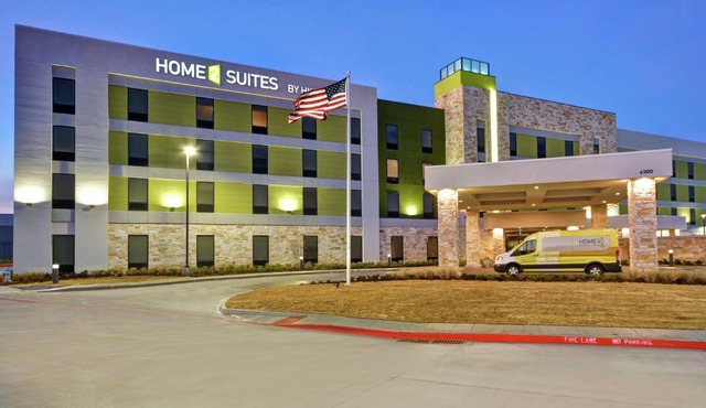 Home2 Suites Plano Legacy West