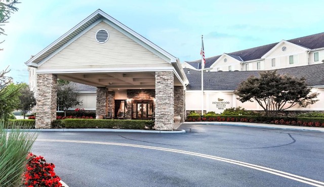 Homewood Suites by Hilton Long Island-Melville