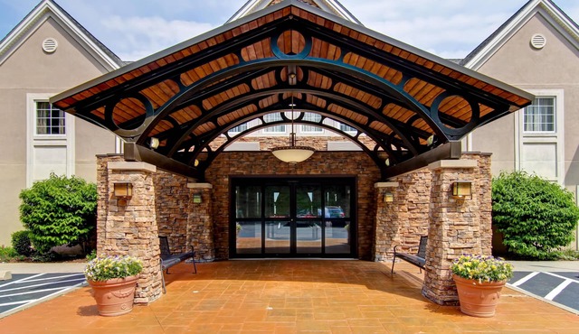 Homewood Suites by Hilton Stratford