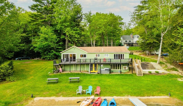 Hot Tub, Lakeside, Private Beach, Sleeps 12