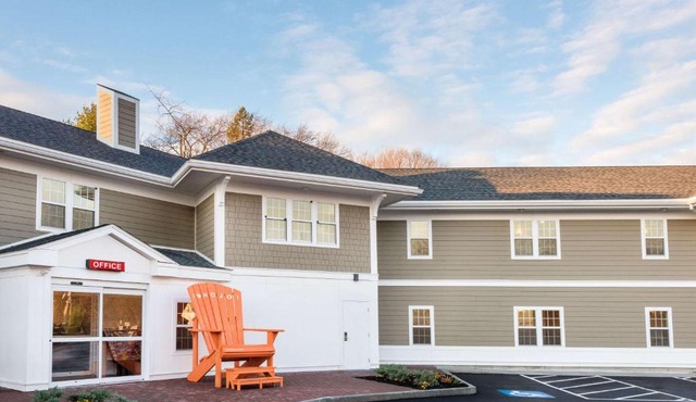 Howard Johnson by Wyndham Quincy/Boston