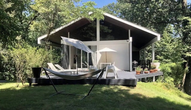 Hudson Valley mid century house with stunning views