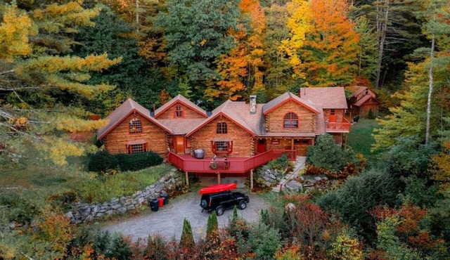 Iconic Cabin in the Berkshires