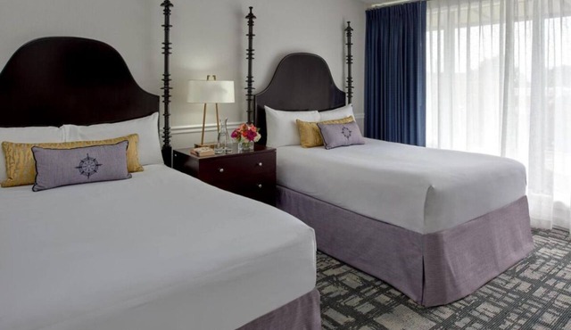 Indulge in Home Like Comfort Near Rosecliff Mansion! with Fitness Center!