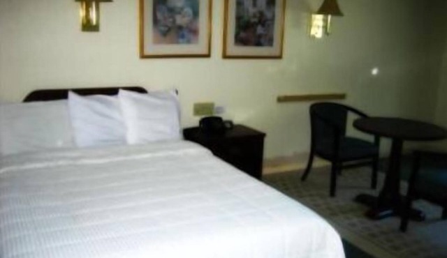 Inn At Arbor Ridge Hotel & Conference Center