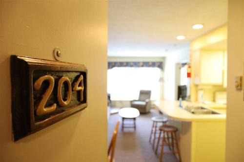 Inns of Waterville Valley 204 One Bedroom Condo at Inns of WV