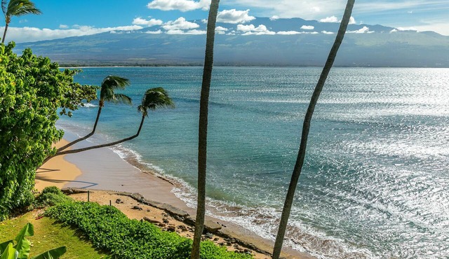 Kanai A Nalu Unit 318 Direct Oceanfront View