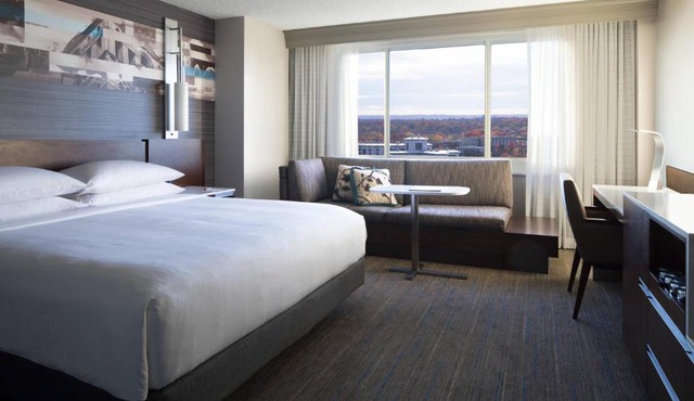 Kansas City Marriott Country Club Plaza
