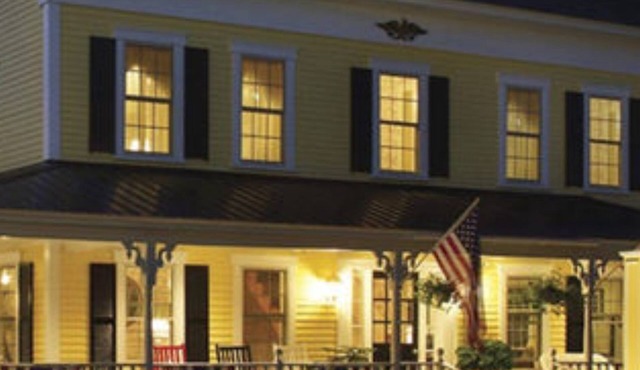 Kearsarge Inn