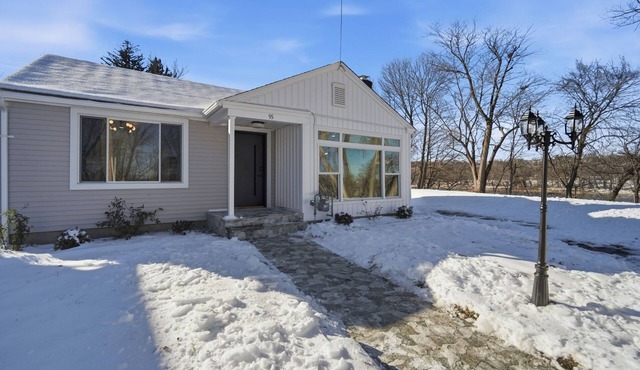 King Bed w/Game Room near Massmutual w/Riverview
