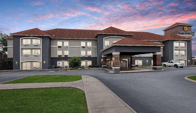 La Quinta by Wyndham Bowling Green