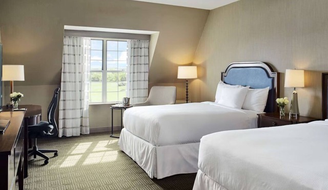 Lake Champlain 2 Double Room with Pool & Gym