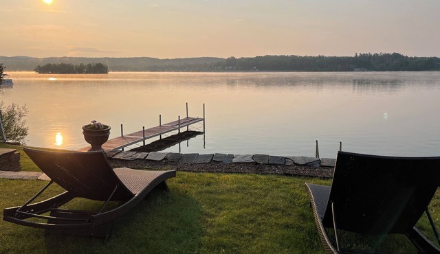 Lake Front Home in Heart of the Berkshires Near Jiminy Peak