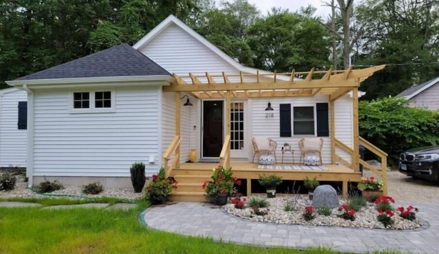 Lake Getaway at Coventry Lake! close to Uconn