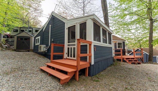 Lake View Cabin in Alton Bay Now featuring Lake Access, AC/TV/WiFi