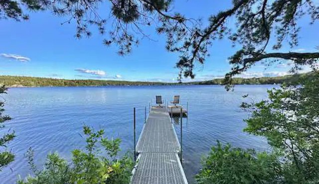 Lakefront House on Pleasant Lake - Pet Friendly