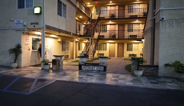 Lambert Inn