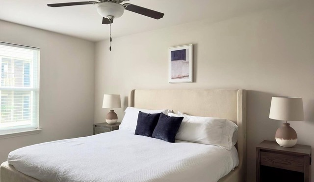 Landing | Spectacular 1BD, Clubhouse, Pool