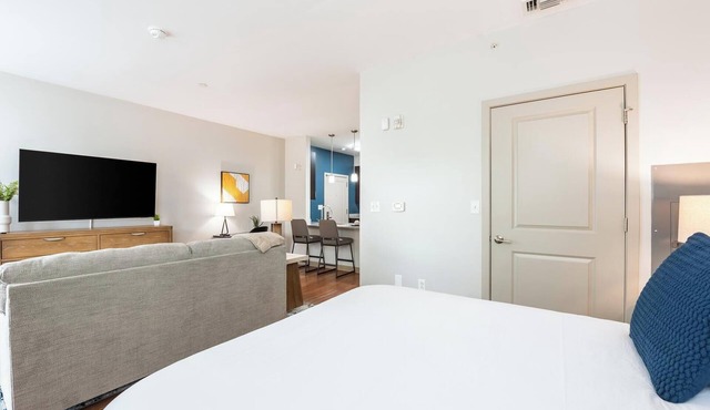 Landing | Stunning 1BD in South End Stratford