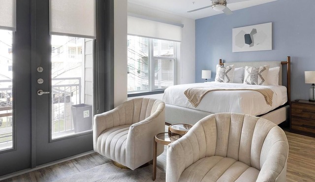 Landing | Stunning Studio, Game Room, Gym