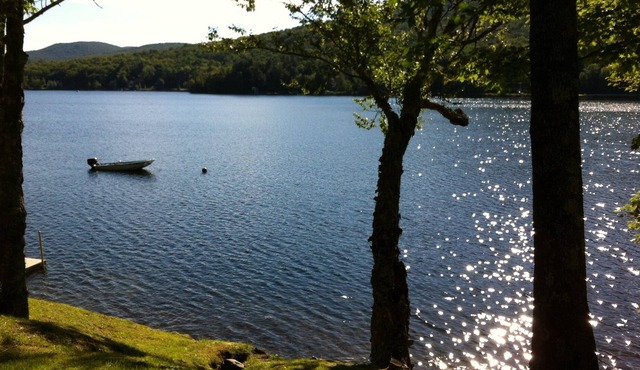 Large Waterfront House on Stinson Lake in The White Mountain National Forest.