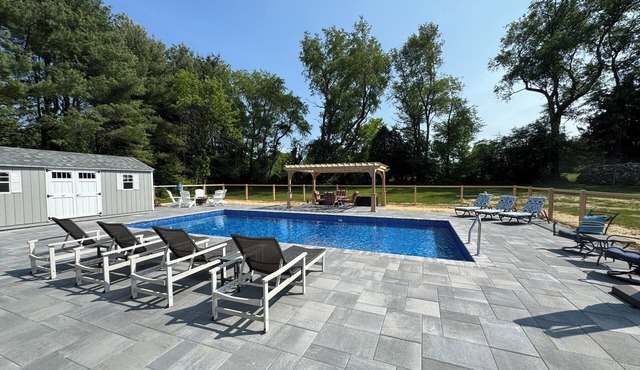 Lenox Grand Colonial with Pool by Evergreen Home