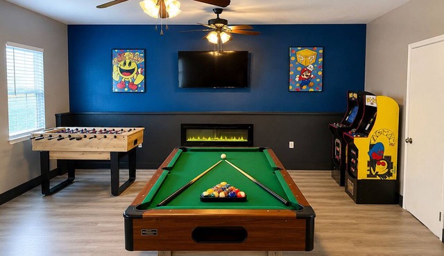 Level up at the Enid Game House/Game Room with Pool Table/Themed Rooms