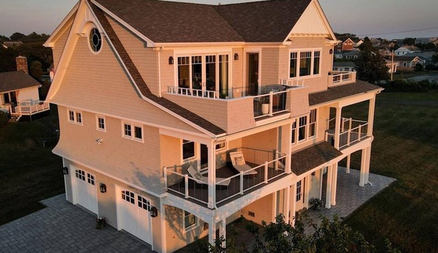 Live Your Dream! Custom Beach House With Ocean Front Views, Steps to the Beach!