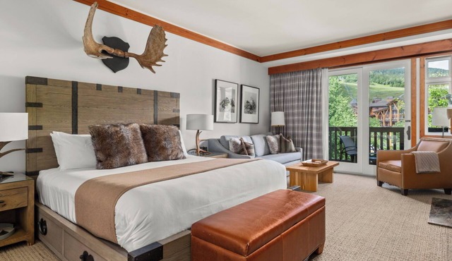 Lodge At Spruce Peak Studio Third Floor Newly Renovated Great Spruce Peak Views Sleeps 4