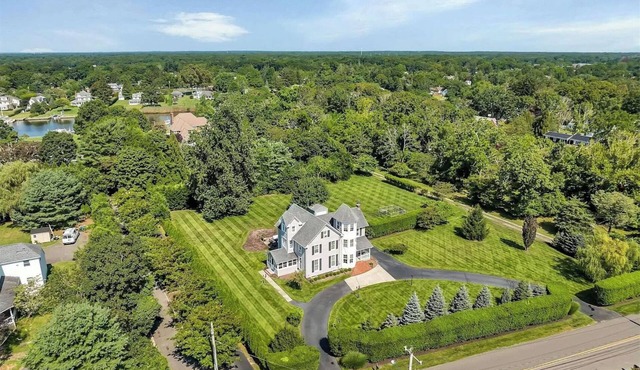 Long Island waterfront beauty sleeps up to 12, just minutes from Great South Bay