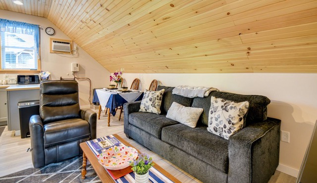 Lovely Maine Vacation Rental Near Hiking