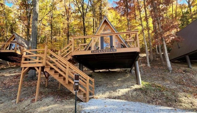 Lovely Rural Cabin Nestled Among Nature by Tappan Lake in Ohio