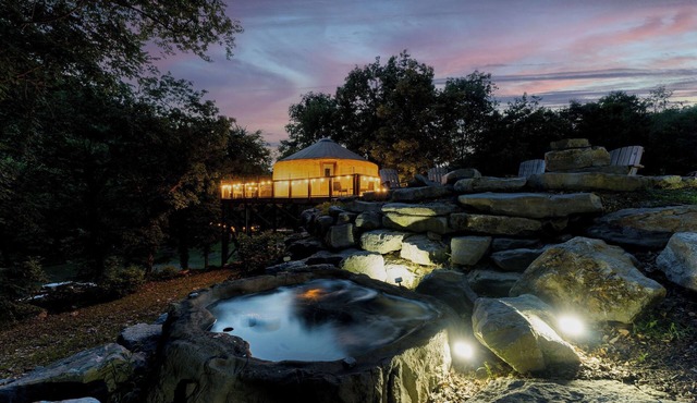 Lux Yurt Boulder H/T Creek Frontage Buffalo River