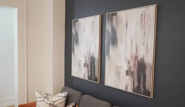 Luxurious Studio-Heart Of East Avenue-WalkDowntownnn