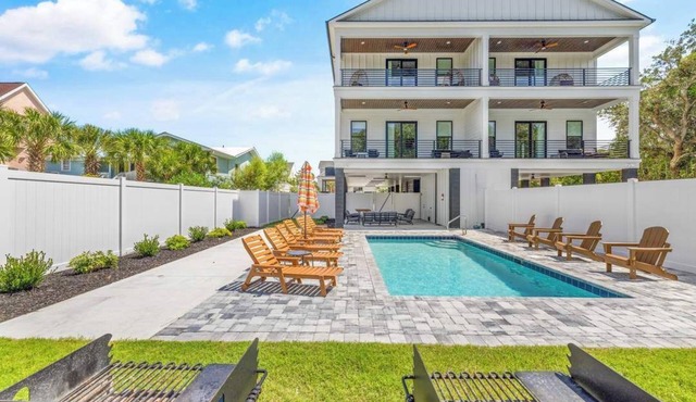 Luxury Beach House w/Access to Remote Beach