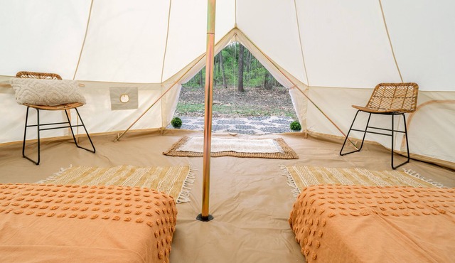 Luxury Boho Style Glamping -15 Mins to Downtown KC