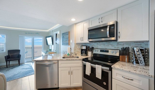 Luxury Gulf Front Condo on St. Pete Beach Spectacular Sunsets & Views