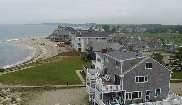 Luxury Minot Oceanfront Dog Friendly Hot Tub 5BR Families & Groups
