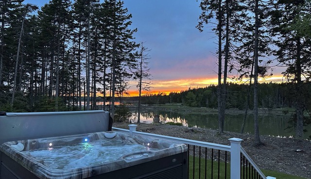Luxury Waterfront Retreat with Hot Tub Near Acadia