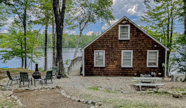 Maggie's Lakeside Cottage