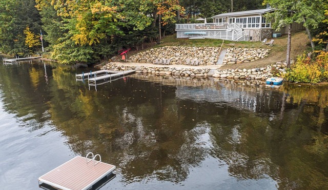 Magic Lakehouse, Waterfront, Private Beach and Dock