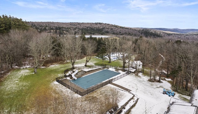 Main Lodge - King - 2nd floor - Room 201n