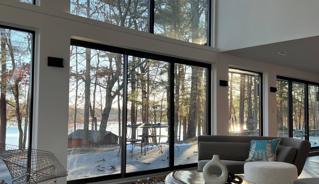 Majestic Lake Front Chalet