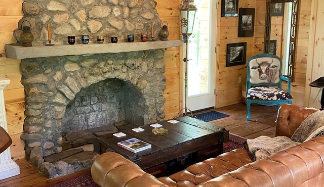 Martin Van Buren historical Log cabin
