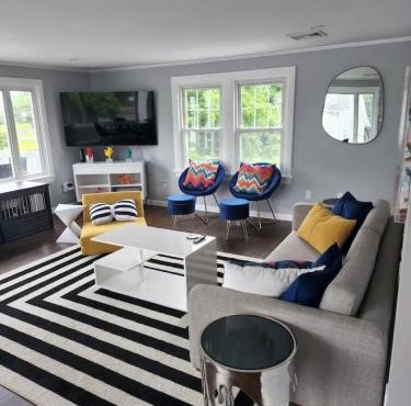 Middletown Modern Apartment w/Private Deck - RIBryan Properties