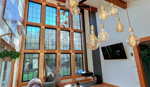 Modern Chalet by Mt. Sunapee with Spa