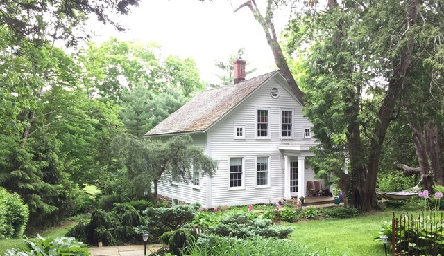 Modern country living at its best! 1782 remodeled home with guest house and pool