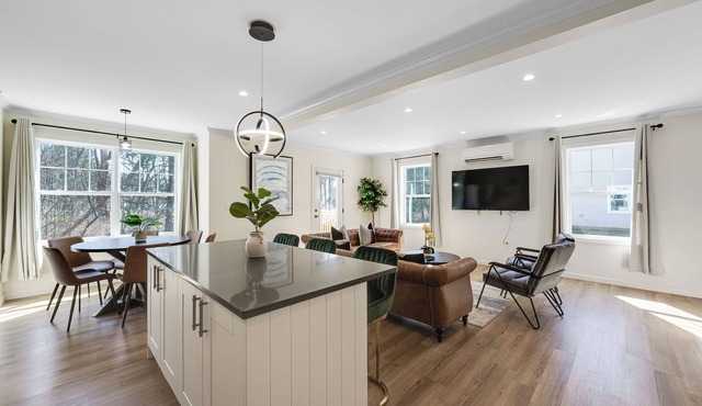 Modern Family Retreat | Near Downtown Hartford | Sleeps 10