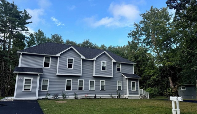 Modern/Luxury Condo Norwood